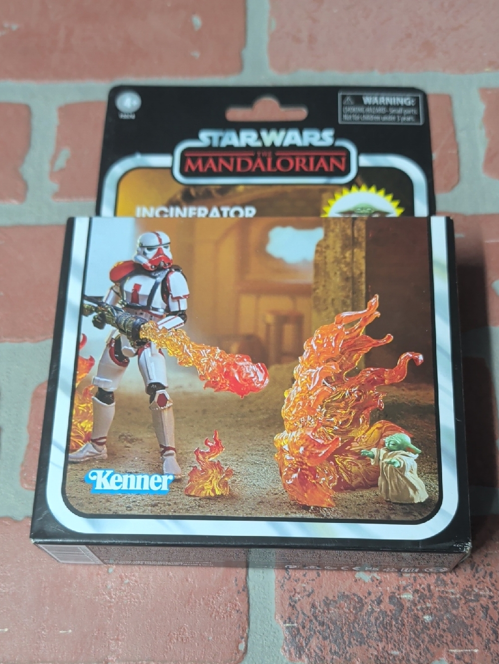 Star Wars The Mandalorian Incinerator Action Figure Accessory - Kenner